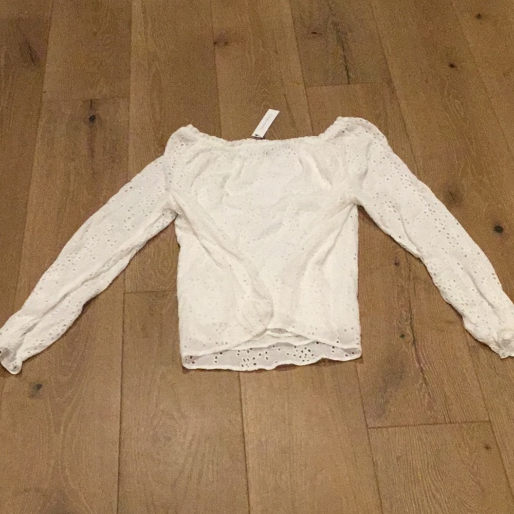 Sanctuary NWT Blooming Eyelet Blouse M - Picture 6 of 7